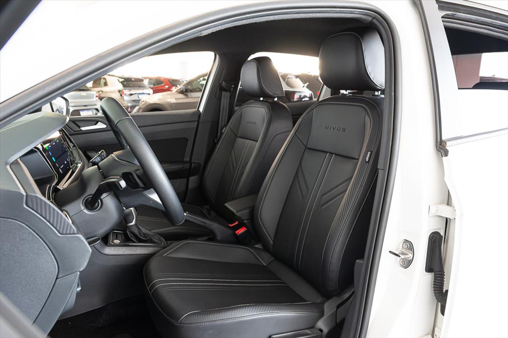 NIVUS 1.0 200 TSI TOTAL FLEX HIGHLINE AUTOMÁTICO10
