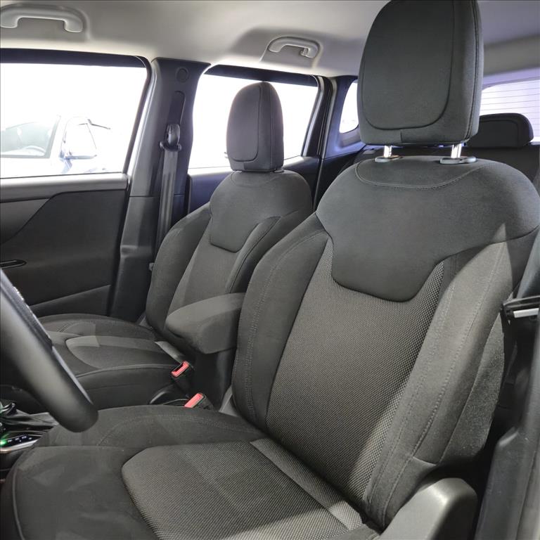 RENEGADE 1.8 16V FLEX 4P AUTOMÁTICO12