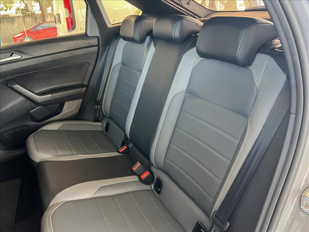 NIVUS 1.0 200 TSI TOTAL FLEX HIGHLINE AUTOMÁTICO19