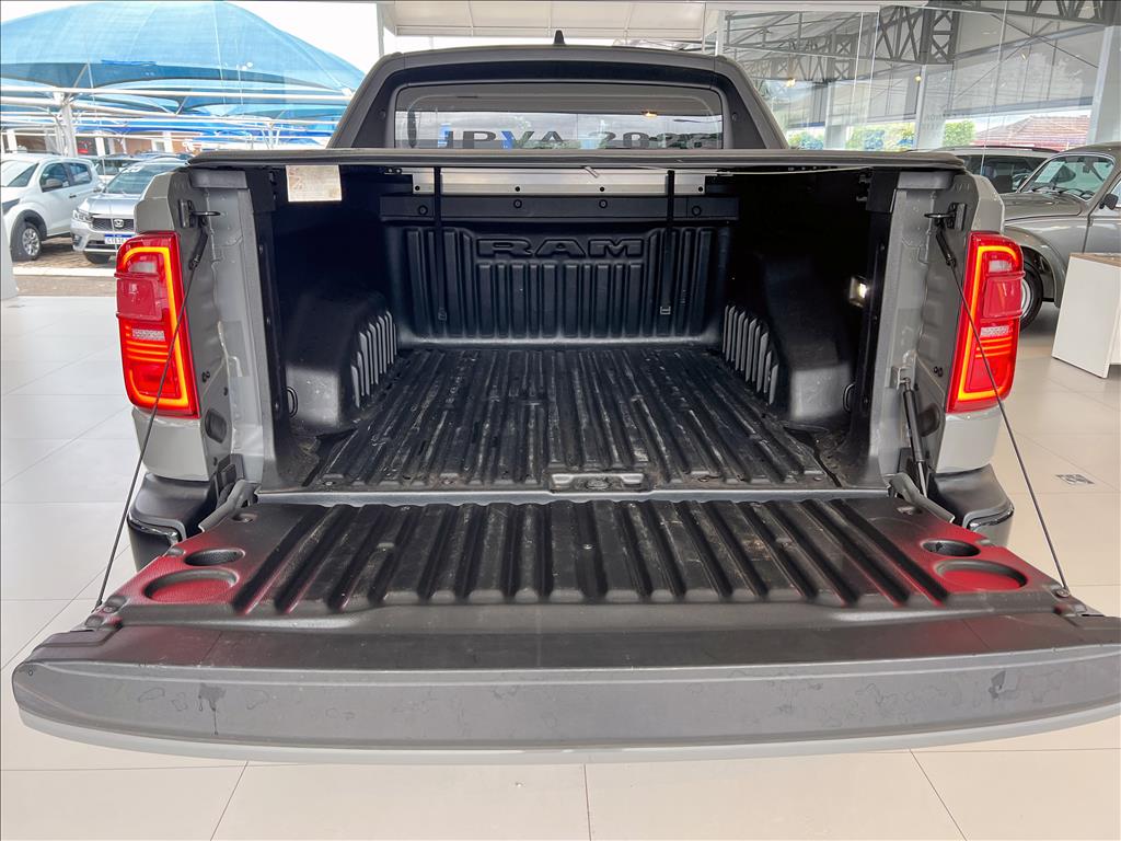 RAMPAGE 2.0 HURRICANE 4 TURBO GASOLINA R/T 4X4 AUTOMÁTICO7