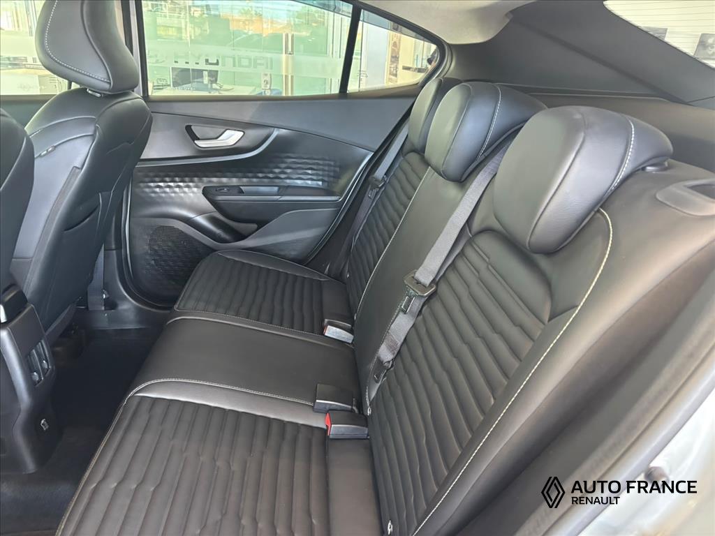FASTBACK 1.0 TURBO 200 HYBRID AUDACE CVT13