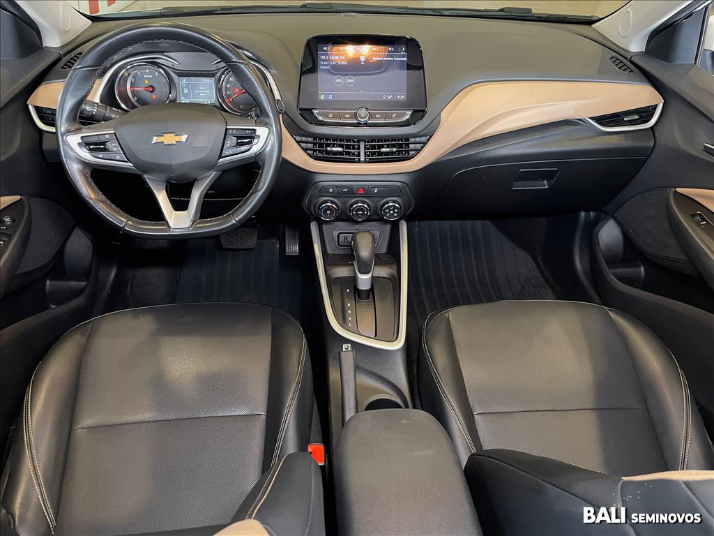 ONIX PLUS 1.0 TURBO FLEX PREMIER AUTOMÁTICO9