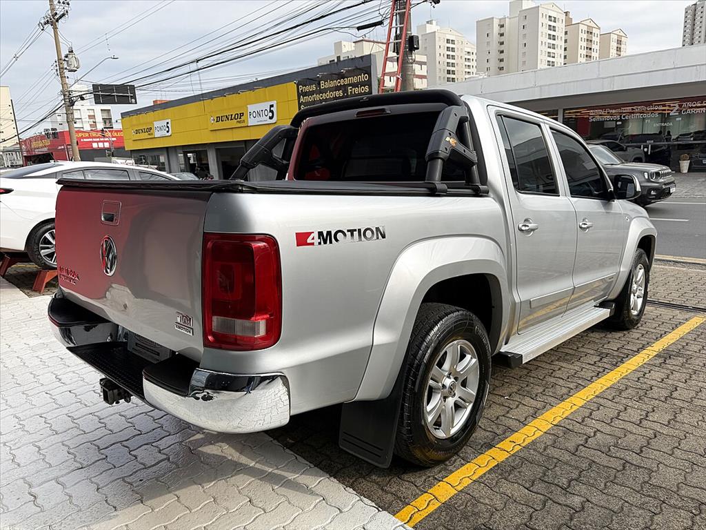 Volkswagen Amarok - 2.0 TRENDLINE 4X4 CD 16V TURBO INTERCOOLER DIESEL 4P AUTOMÁTICO