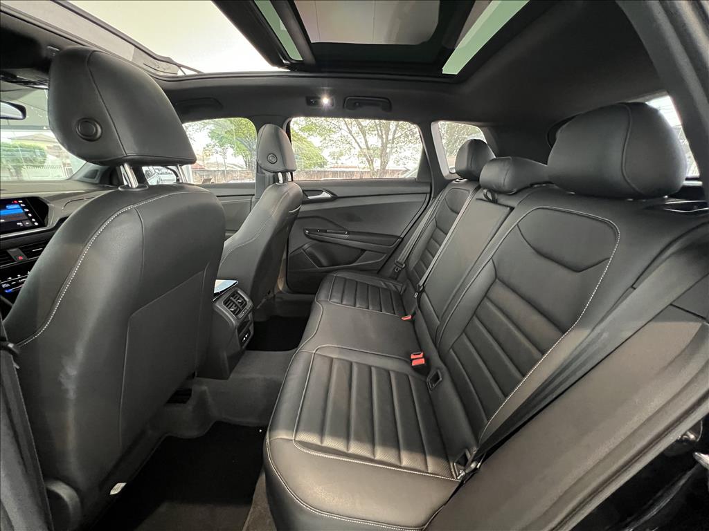 TAOS 1.4 250 TSI TOTAL FLEX HIGHLINE AUTOMÁTICO18