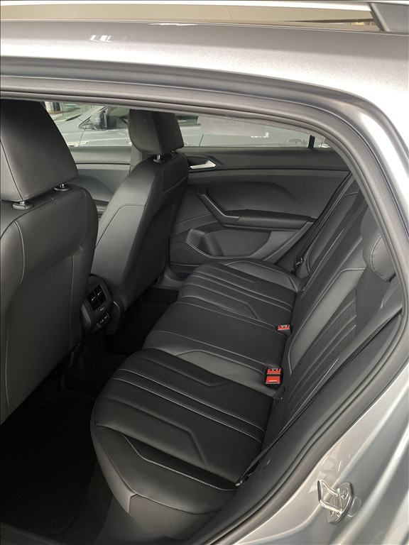 T-CROSS 1.4 250 TSI TOTAL FLEX HIGHLINE AUTOMÁTICO5
