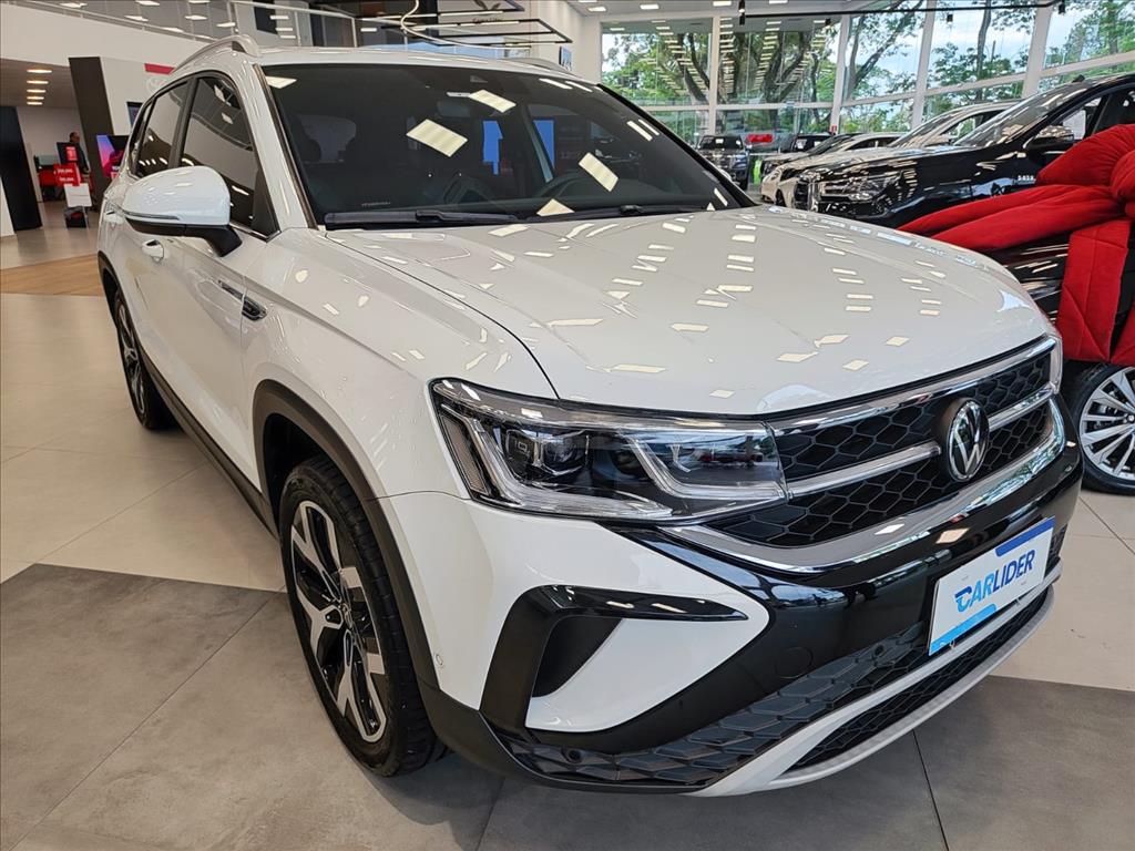 TAOS 1.4 250 TSI TOTAL FLEX HIGHLINE AUTOMÁTICO2