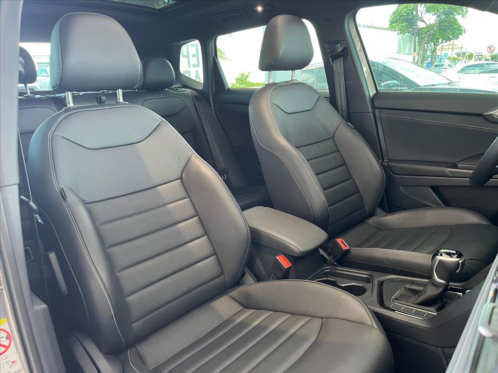 TAOS 1.4 250 TSI TOTAL FLEX HIGHLINE AUTOMÁTICO18