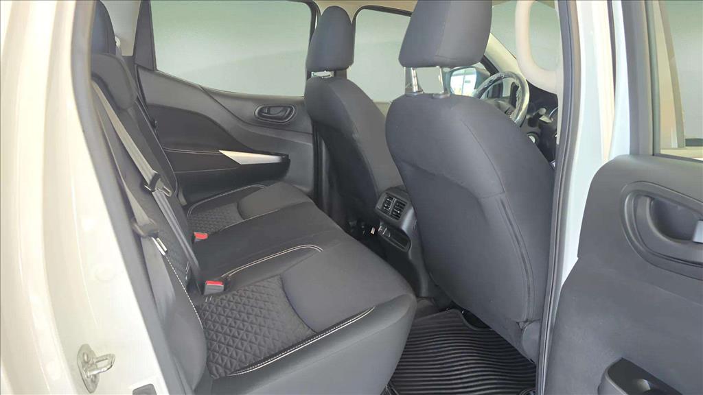 FRONTIER 2.3 16V TURBO DIESEL ATTACK CD 4X4 AUTOMÁTICO10
