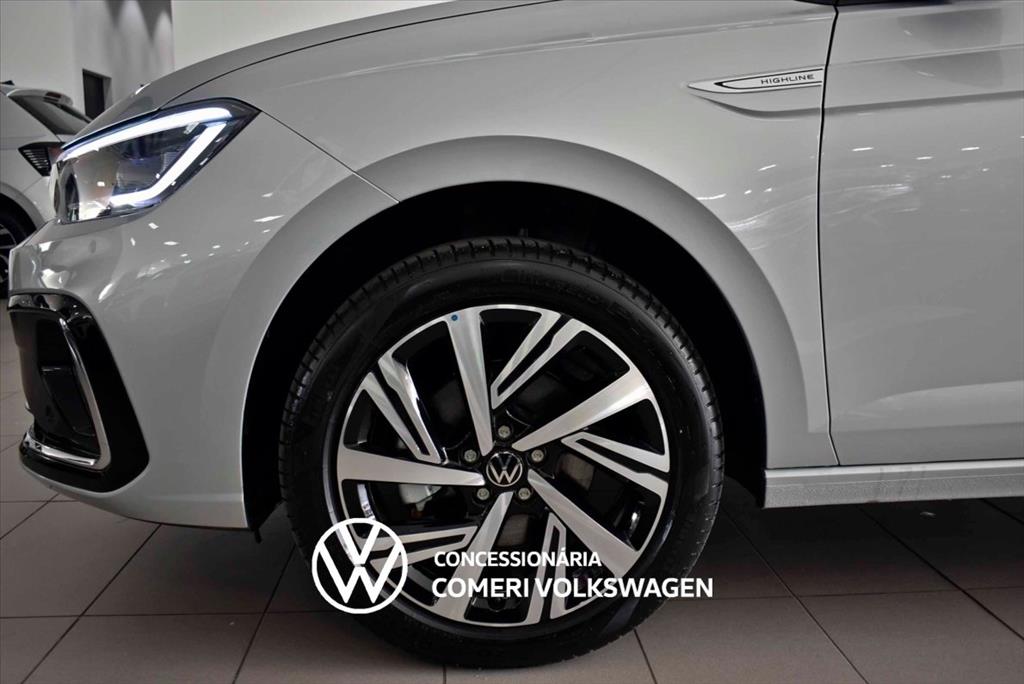 VIRTUS 1.0 200 TSI HIGHLINE AUTOMÁTICO9