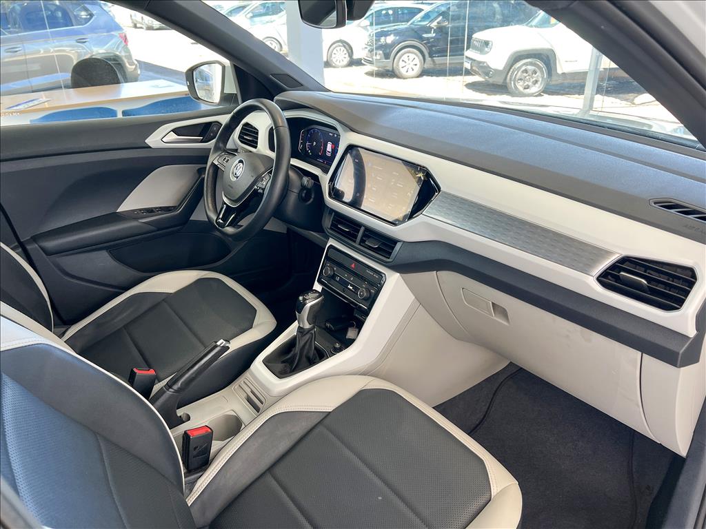 T-CROSS 1.4 250 TSI TOTAL FLEX HIGHLINE AUTOMÁTICO