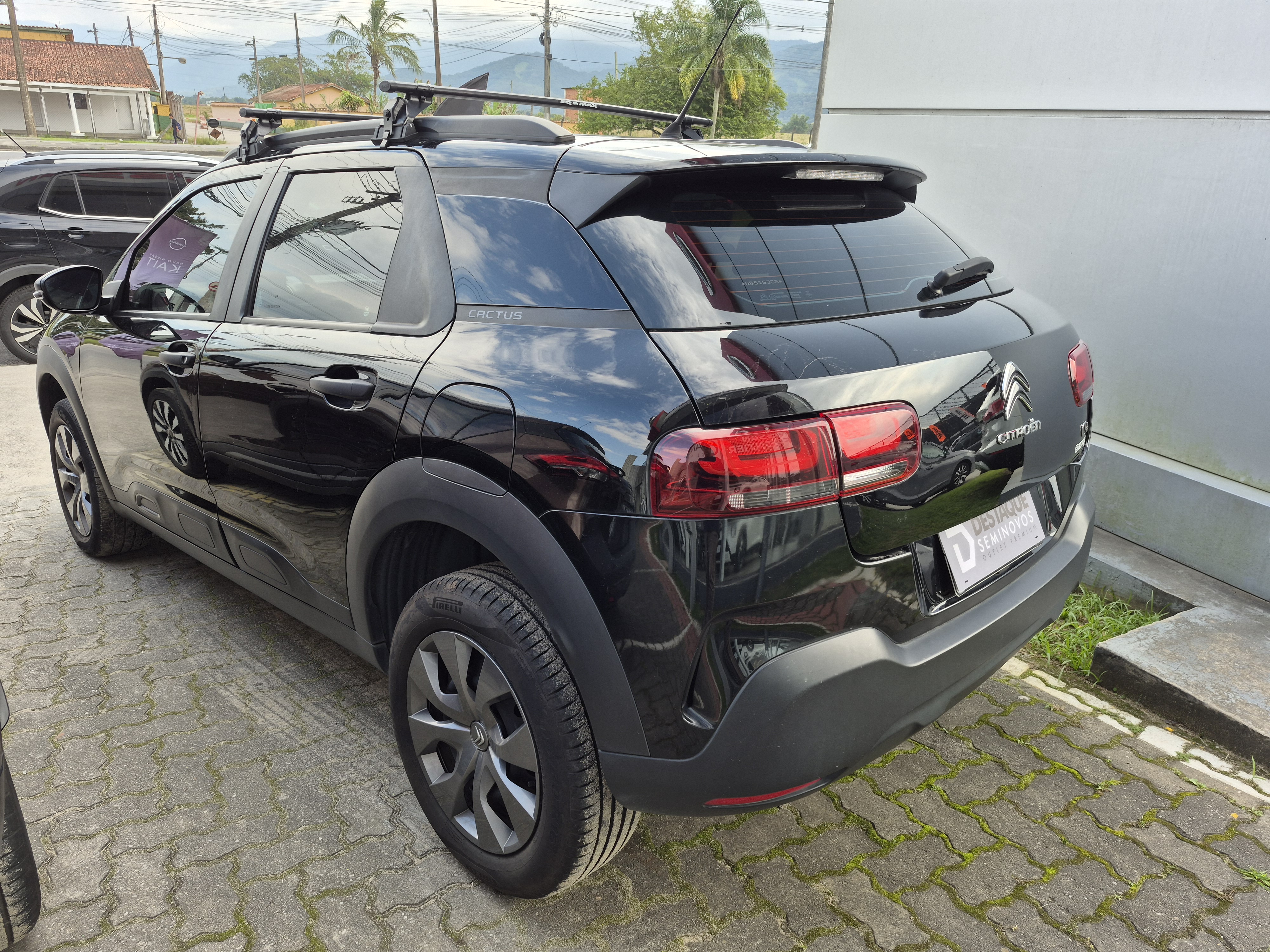 Foto ilustrativa do carro