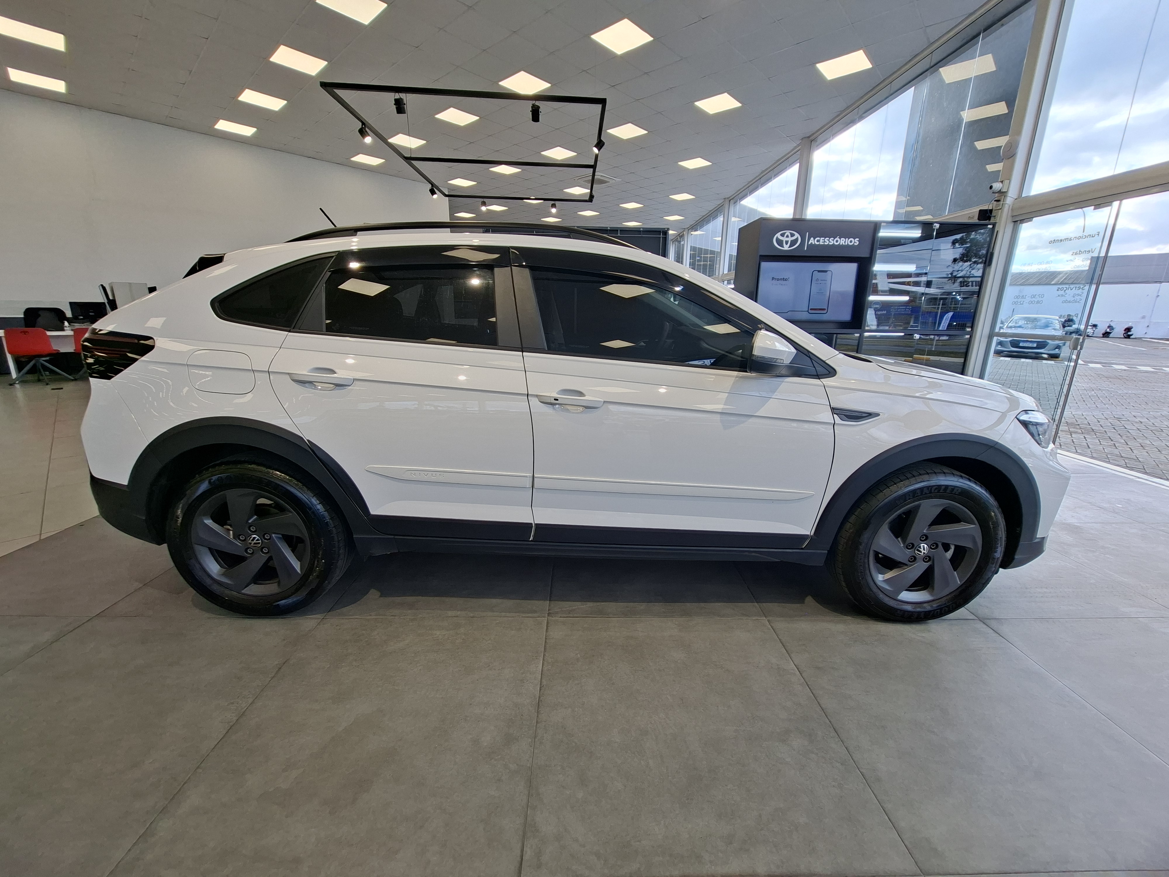 NIVUS 1.0 200 TSI TOTAL FLEX COMFORTLINE AUTOMÁTICO6