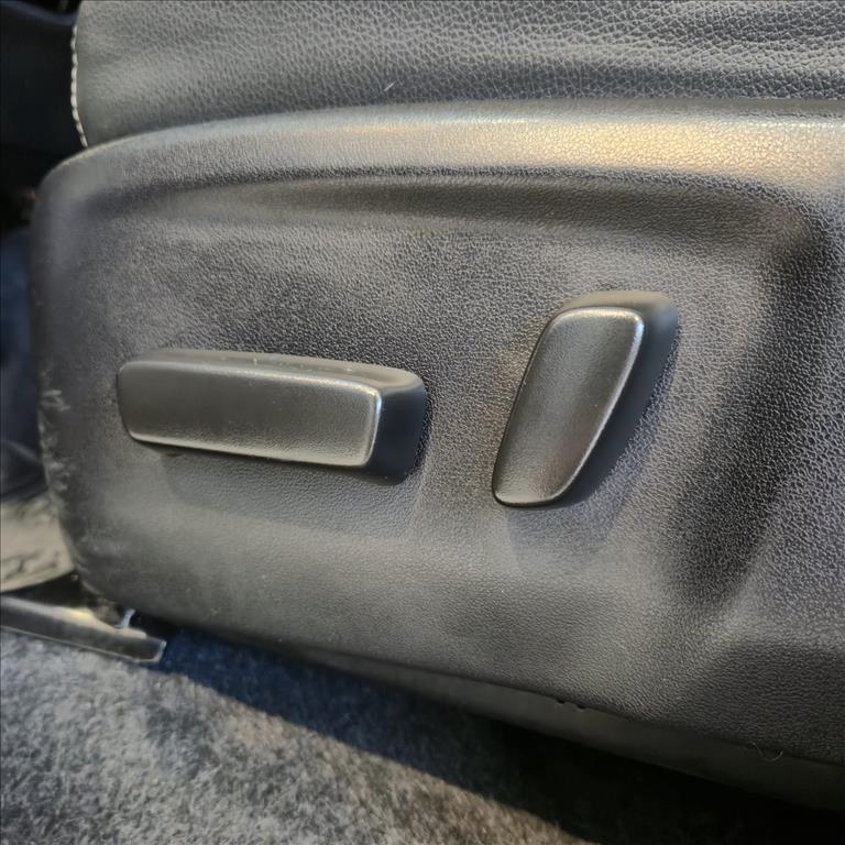 HILUX SW4 2.8 D-4D TURBO DIESEL SRX 7L 4X4 AUTOMÁTICO13