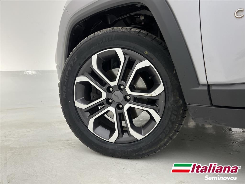 COMMANDER 1.3 T270 TURBO FLEX LIMITED AT64