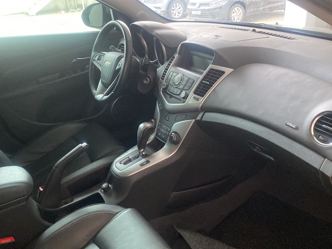 CRUZE 1.8 LT SPORT6 16V FLEX 4P AUTOMÁTICO8