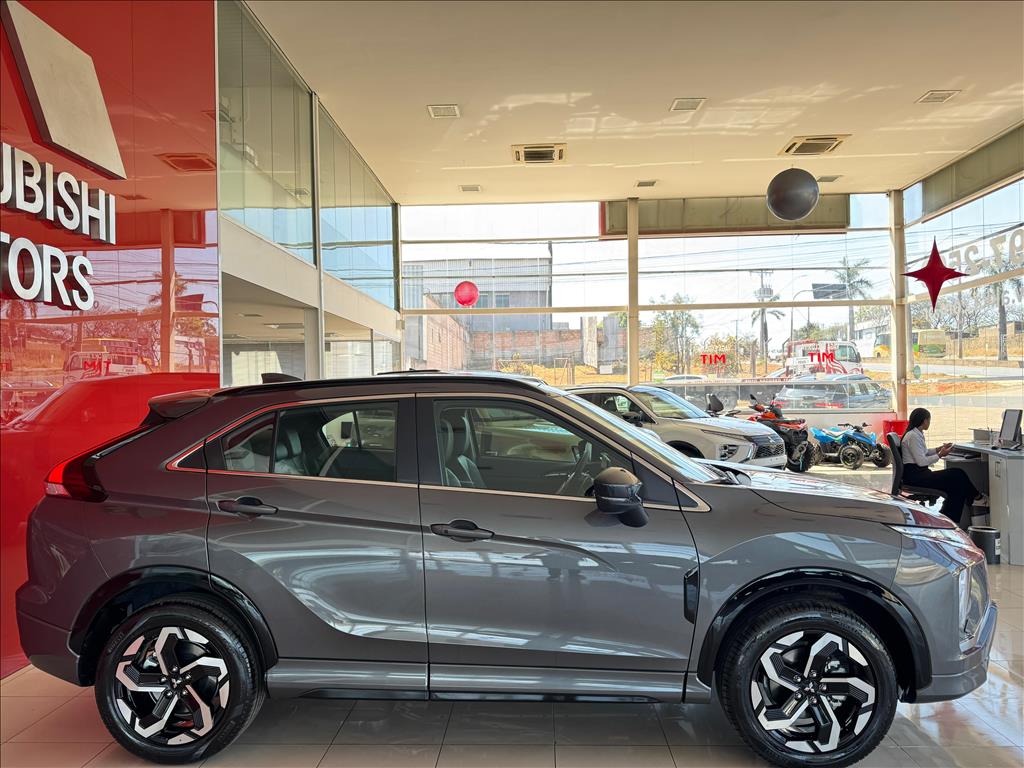 Mitsubishi-ECLIPSE CROSS-1.5 MIVEC TURBO GASOLINA HPE-S S-AWC CVT