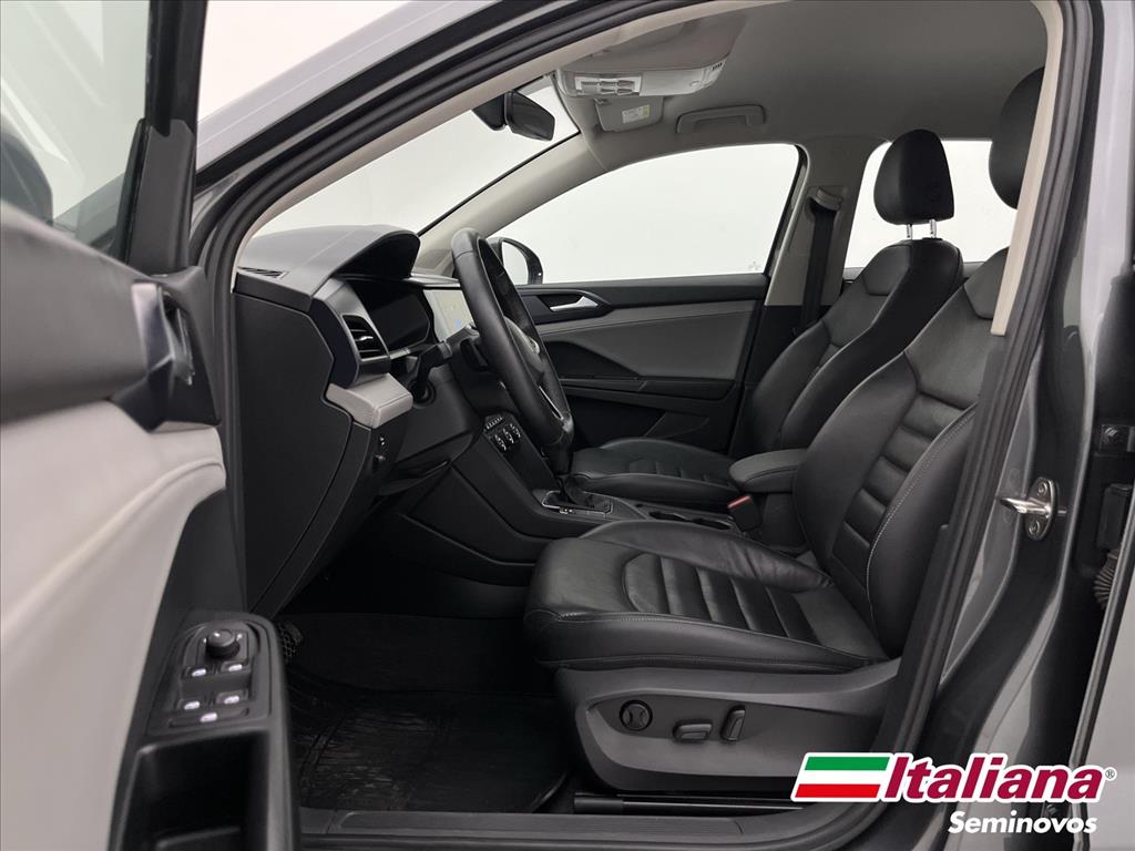 TAOS 1.4 250 TSI TOTAL FLEX COMFORTLINE AUTOMÁTICO8