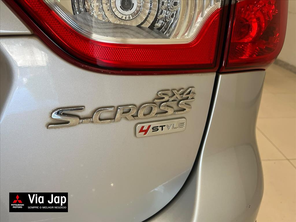 Suzuki-S-CROSS-1.4 16V VVT TURBO GASOLINA 4STYLE AUTOMÁTICO