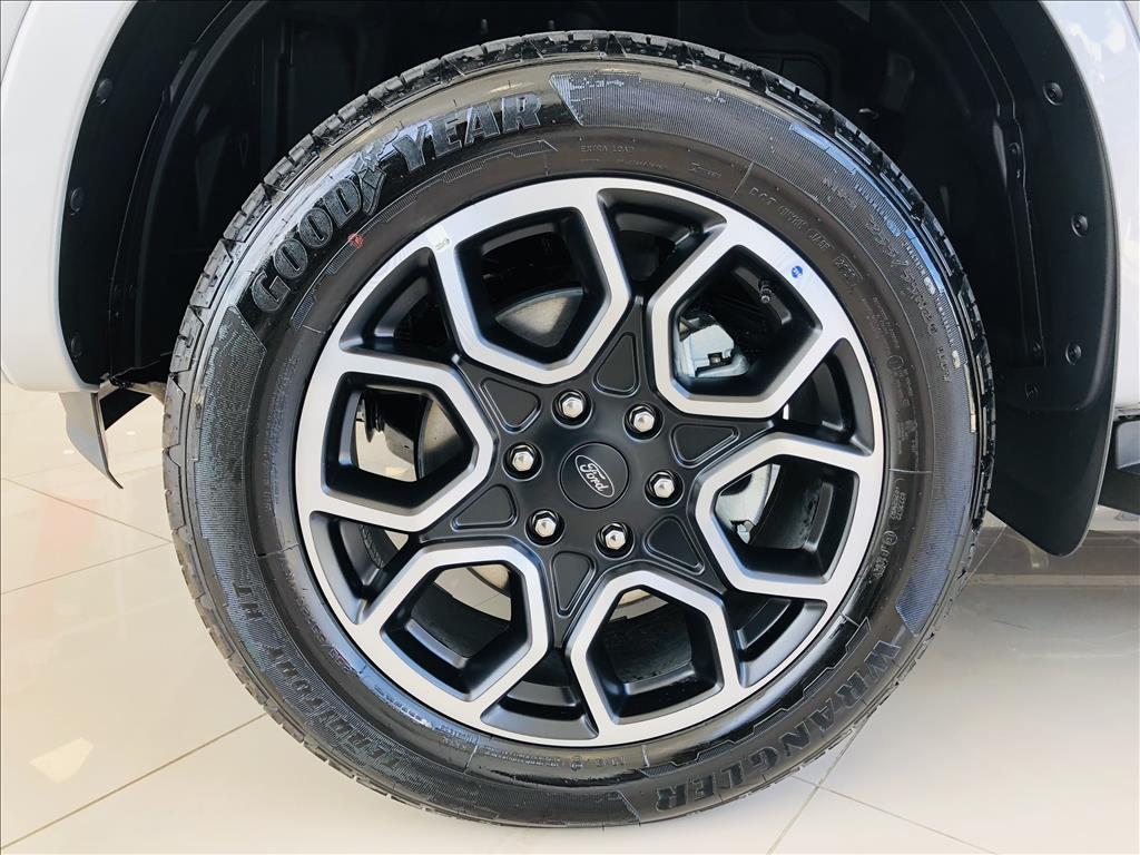 RANGER 3.0 V6 TURBO DIESEL CD LIMITED 4X4 AUTOMÁTICO7