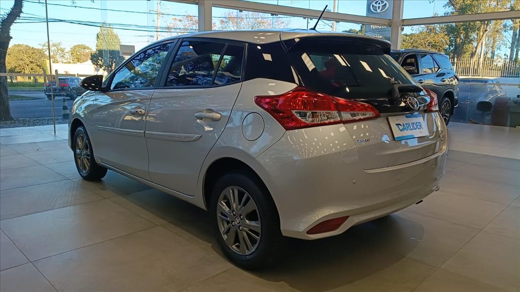 YARIS 1.5 16V FLEX XL PLUS CONNECT MULTIDRIVE5