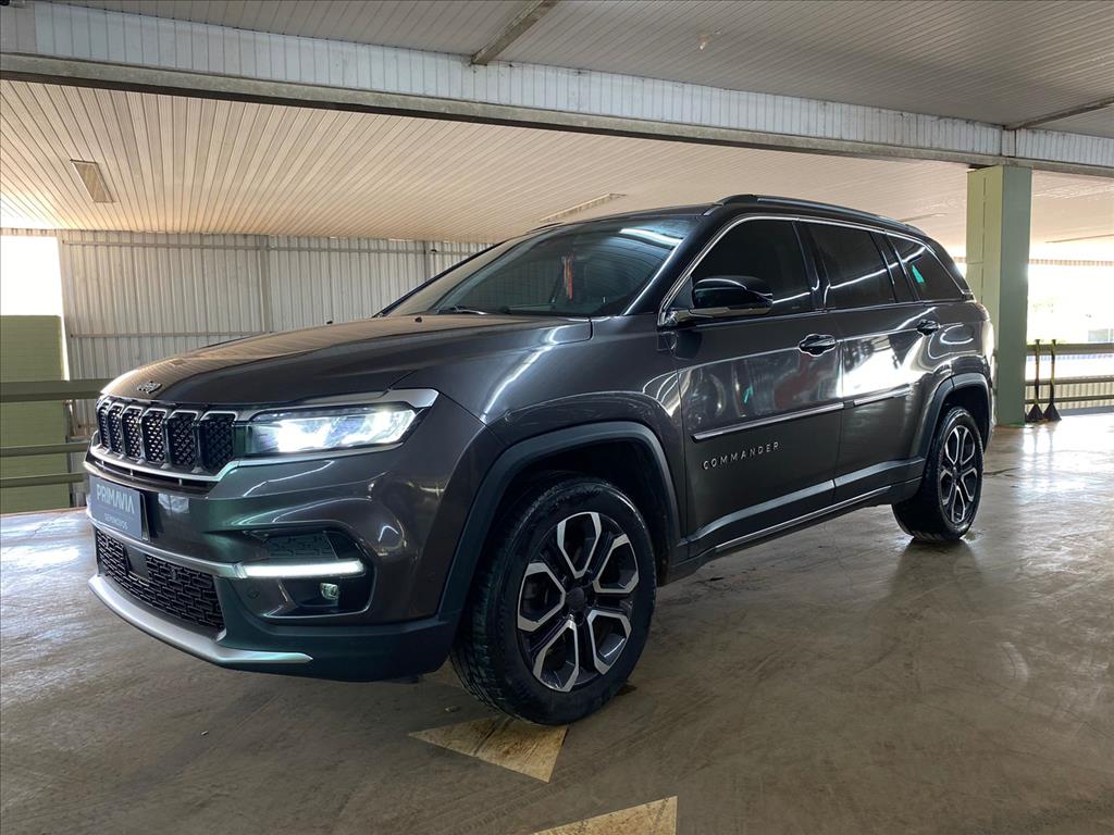 COMMANDER 1.3 T270 TURBO FLEX LIMITED AT6