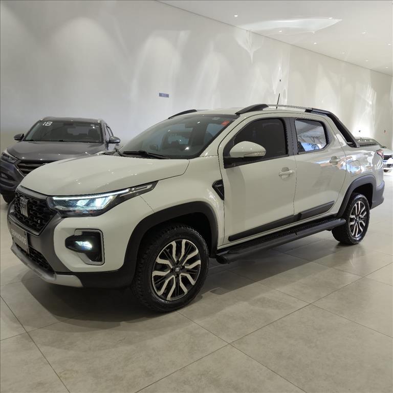 STRADA 1.0 TURBO 200 FLEX RANCH CD CVT