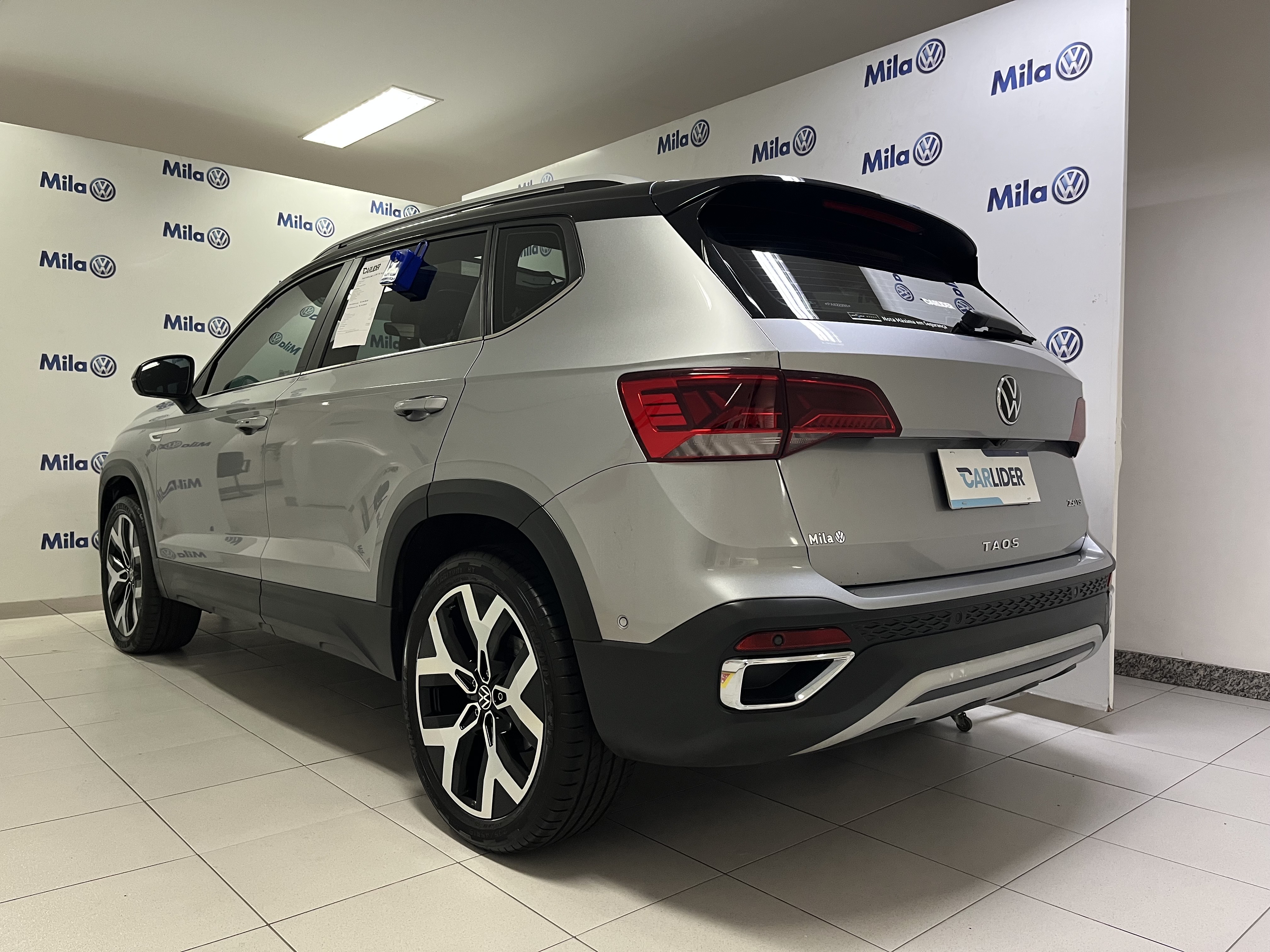 TAOS 1.4 250 TSI TOTAL FLEX HIGHLINE AUTOMÁTICO2