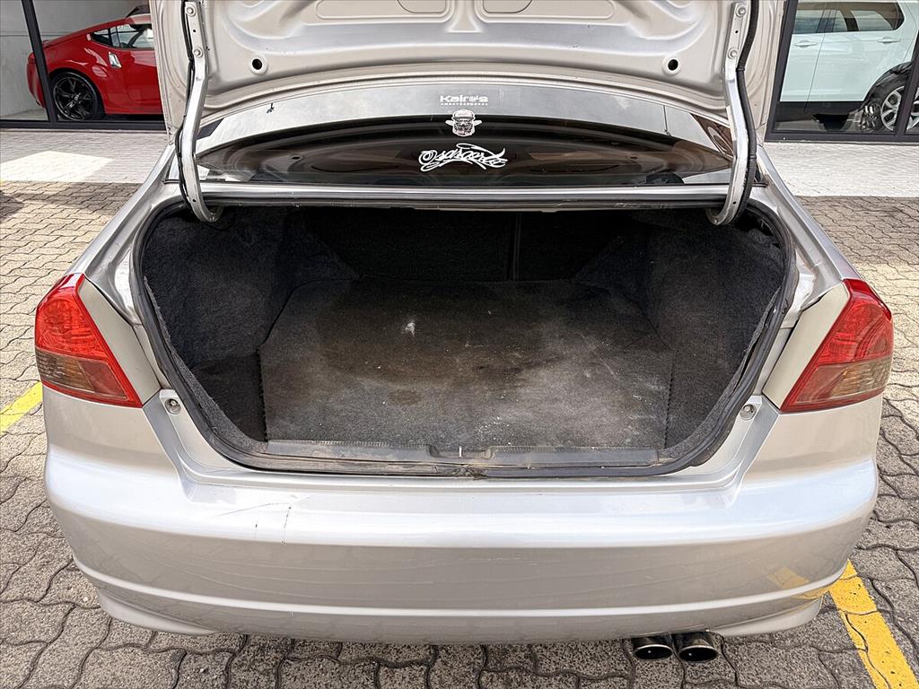 Honda Civic - 1.7 LX 16V GASOLINA 4P MANUAL