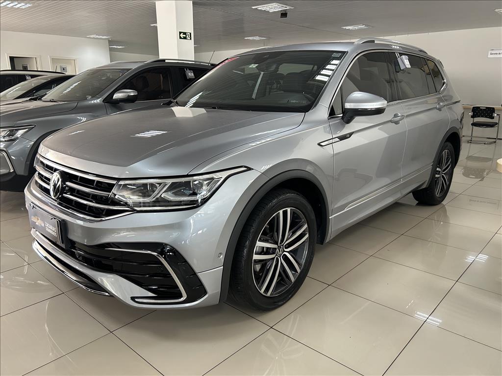 TIGUAN 2.0 300 TSI GASOLINA ALLSPACE R-LINE AUTOMÁTICO1