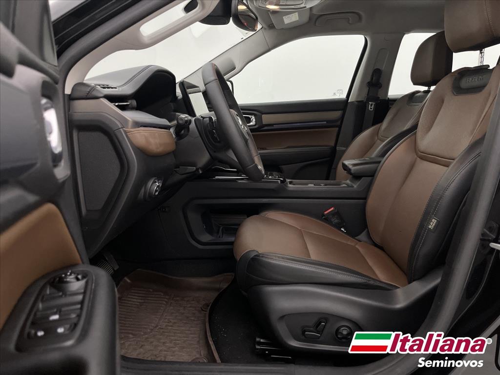 RAMPAGE 2.0 TURBO DIESEL LARAMIE 4X4 AUTOMÁTICO8