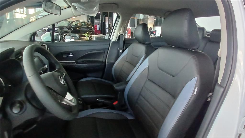 VERSA 1.6 16V FLEX EXCLUSIVE XTRONIC8