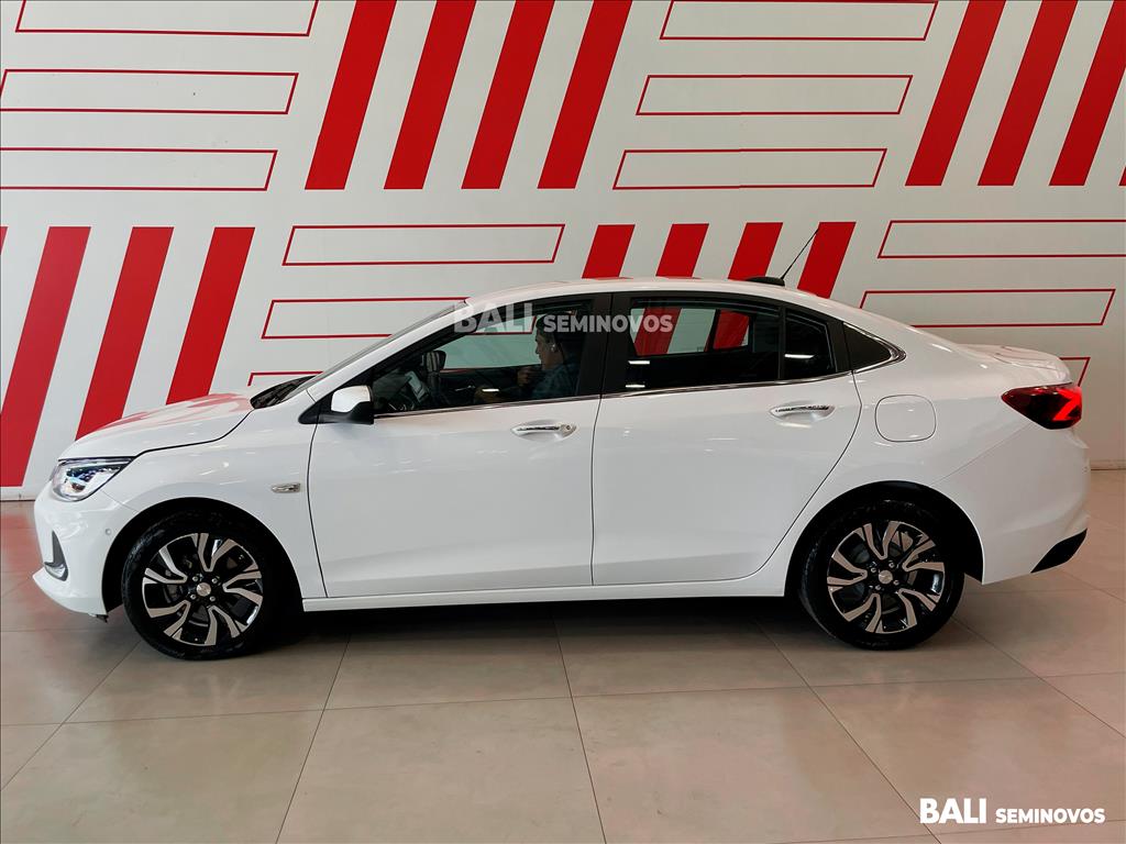ONIX 1.0 TURBO FLEX LT AUTOMÁTICO4