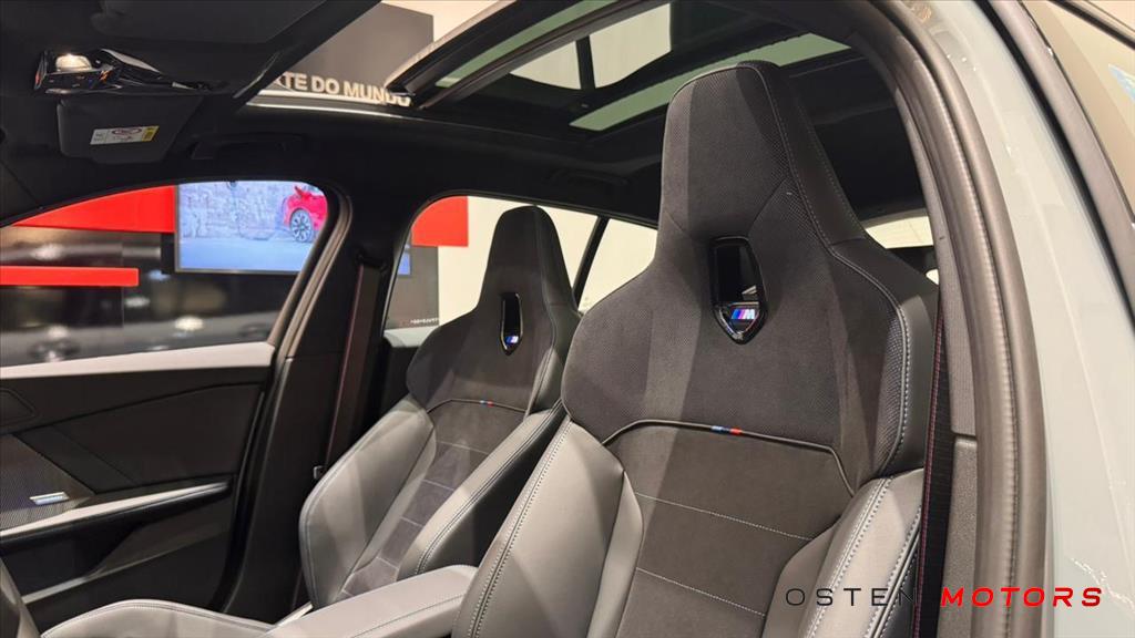 BMW-M 135i-2.0 16V TURBO GASOLINA XDRIVE STEPTRONIC