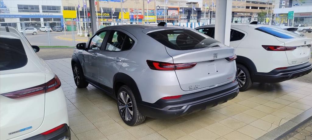 FASTBACK 1.0 TURBO 200 FLEX CVT8