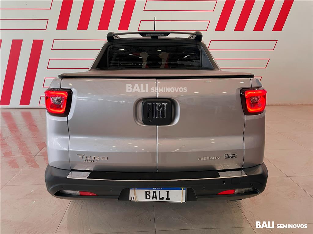 TORO 1.3 TURBO 270 FLEX FREEDOM AT65