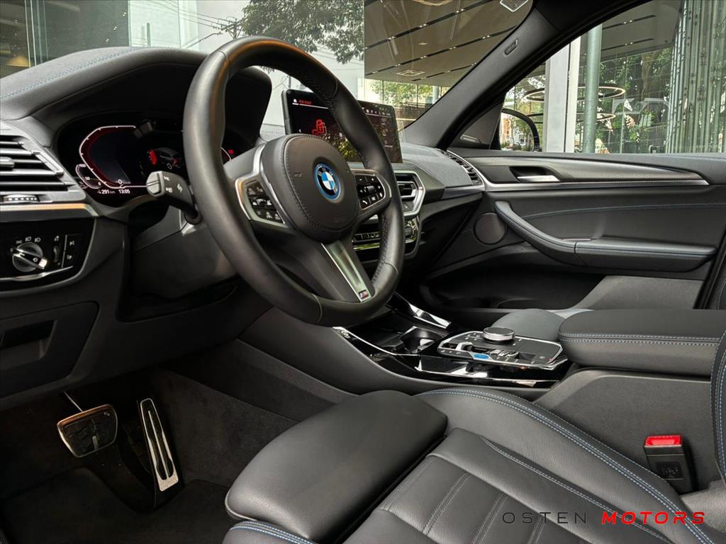 BMW-iX3-ELÉTRICO M SPORT