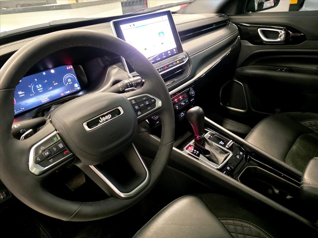 COMPASS 2.0 HURRICANE 4 TURBO GASOLINA BLACKHAWK AT98