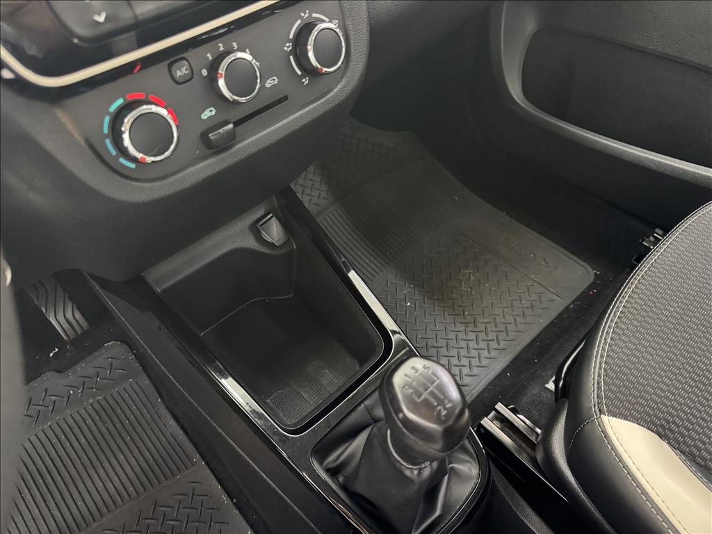 KWID 1.0 12V SCE FLEX INTENSE MANUAL9