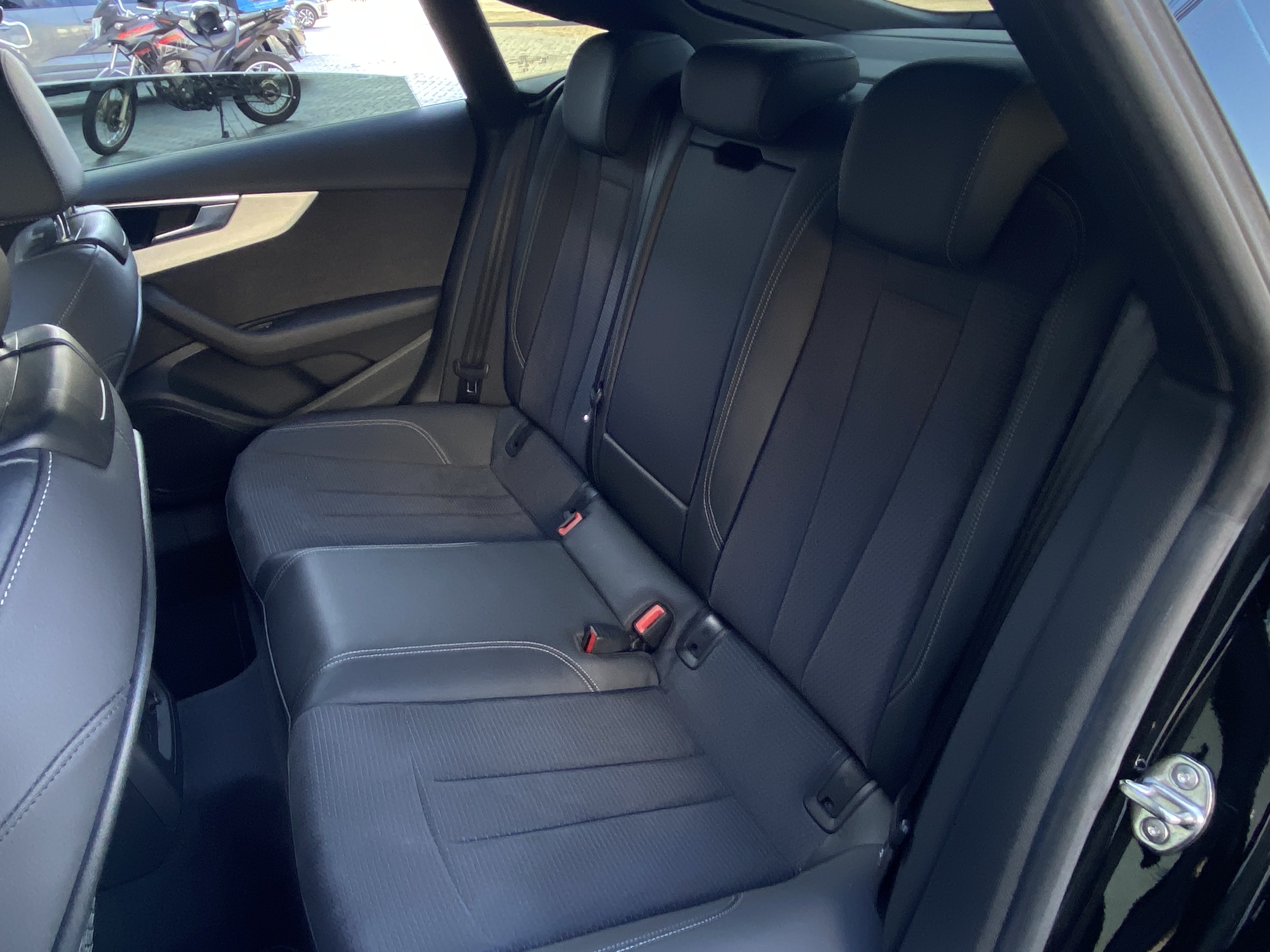 A5 2.0 TFSI MHEV SPORTBACK S LINE S TRONIC17