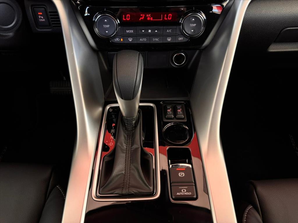 Mitsubishi-ECLIPSE CROSS-1.5 MIVEC TURBO GASOLINA HPE-S CVT