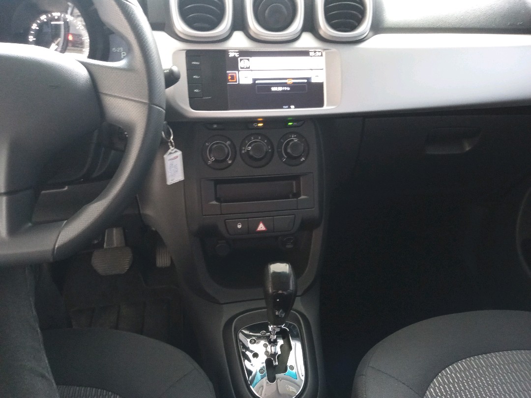 AIRCROSS 1.6 VTI 120 FLEX LIVE EAT610