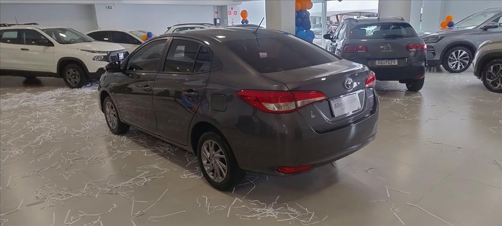 YARIS 1.5 16V FLEX SEDAN XS MULTIDRIVE10
