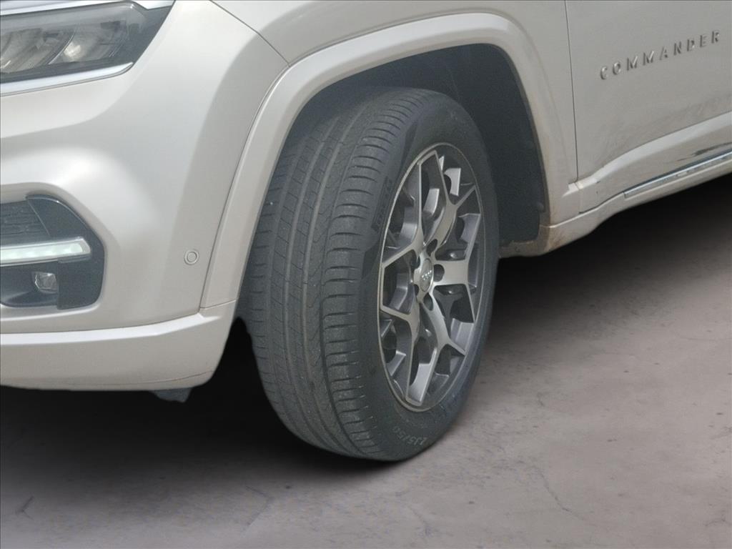 COMMANDER 2.0 TD380 TURBO DIESEL OVERLAND AT9 COMMANDER 2.0 TD380 TURBO DIESEL OVERLAND AT9