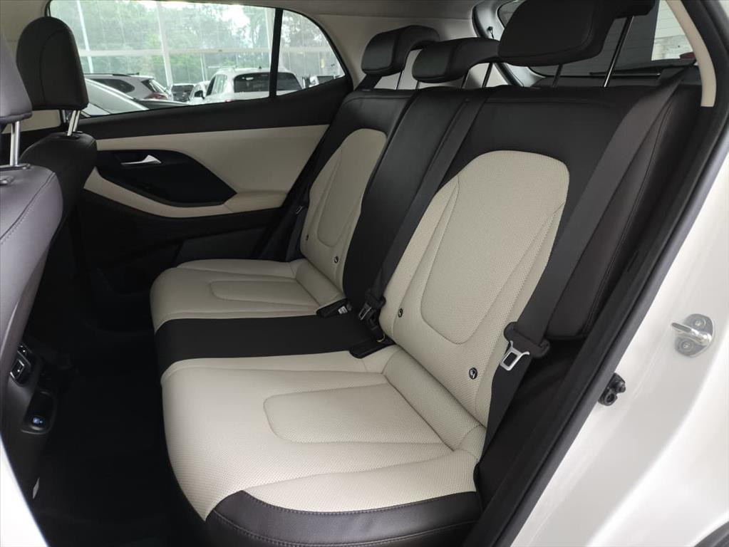 CRETA 2.0 FLEX ULTIMATE AUTOMÁTICO12