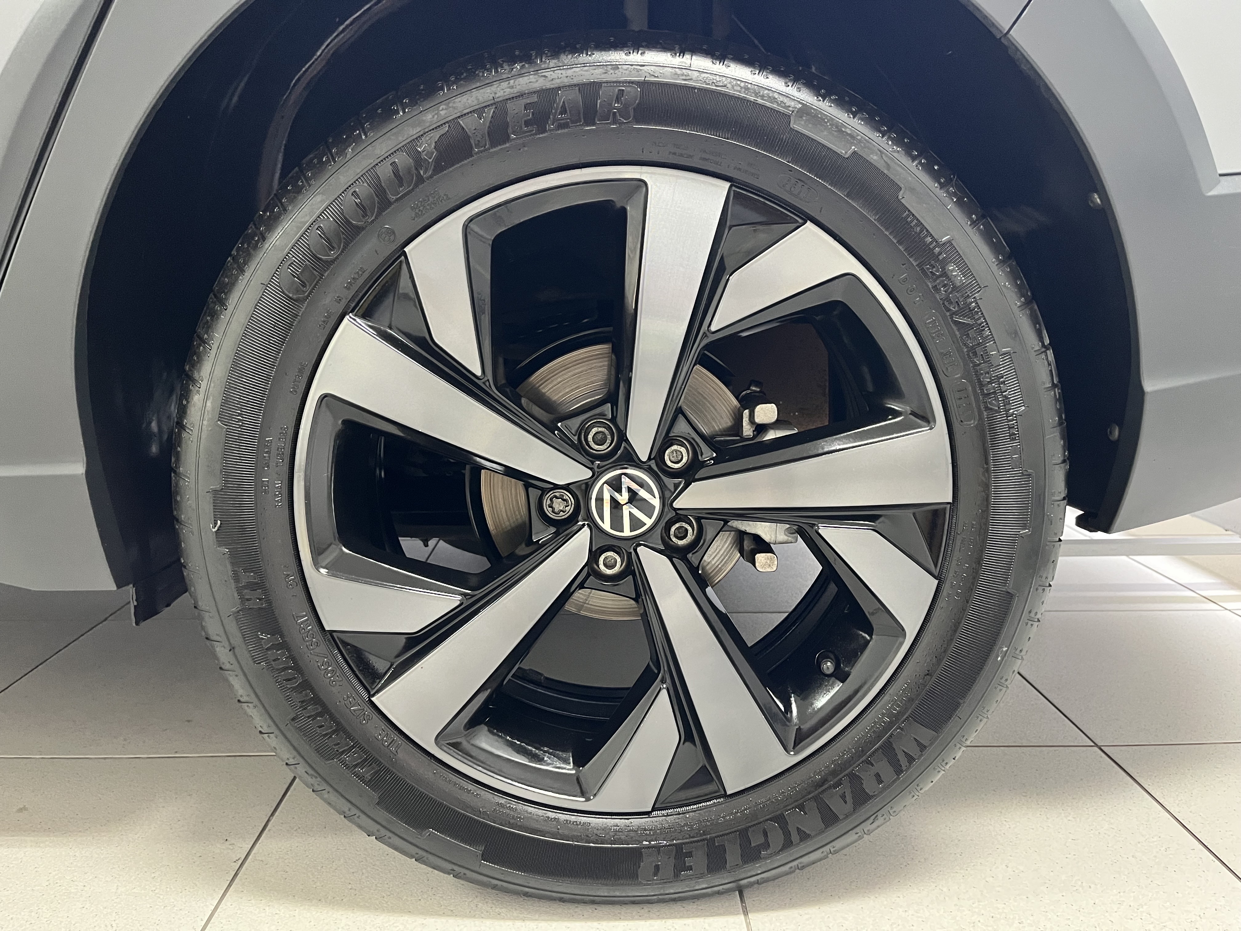NIVUS 1.0 200 TSI TOTAL FLEX HIGHLINE AUTOMÁTICO12