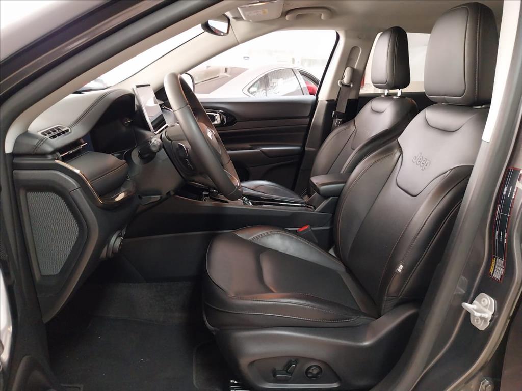 COMPASS 1.3 T270 TURBO FLEX LIMITED AT6