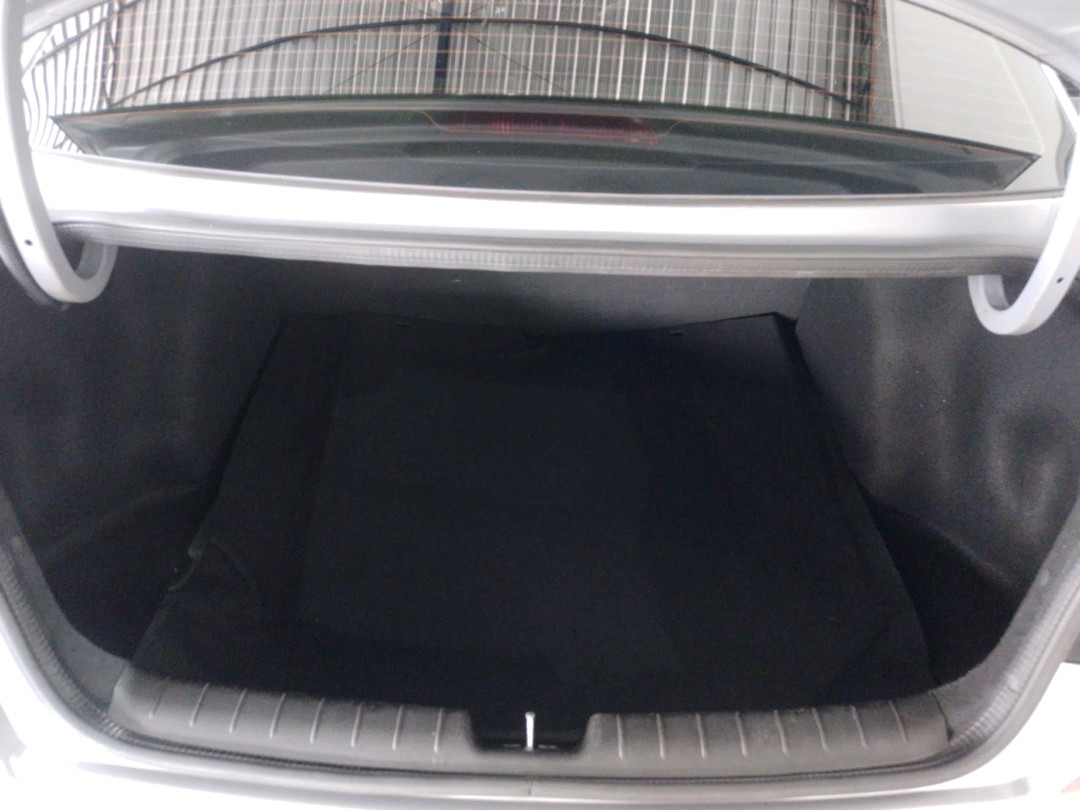 Hyundai-HB20S-1.0 TGDI FLEX PLATINUM AUTOMÁTICO