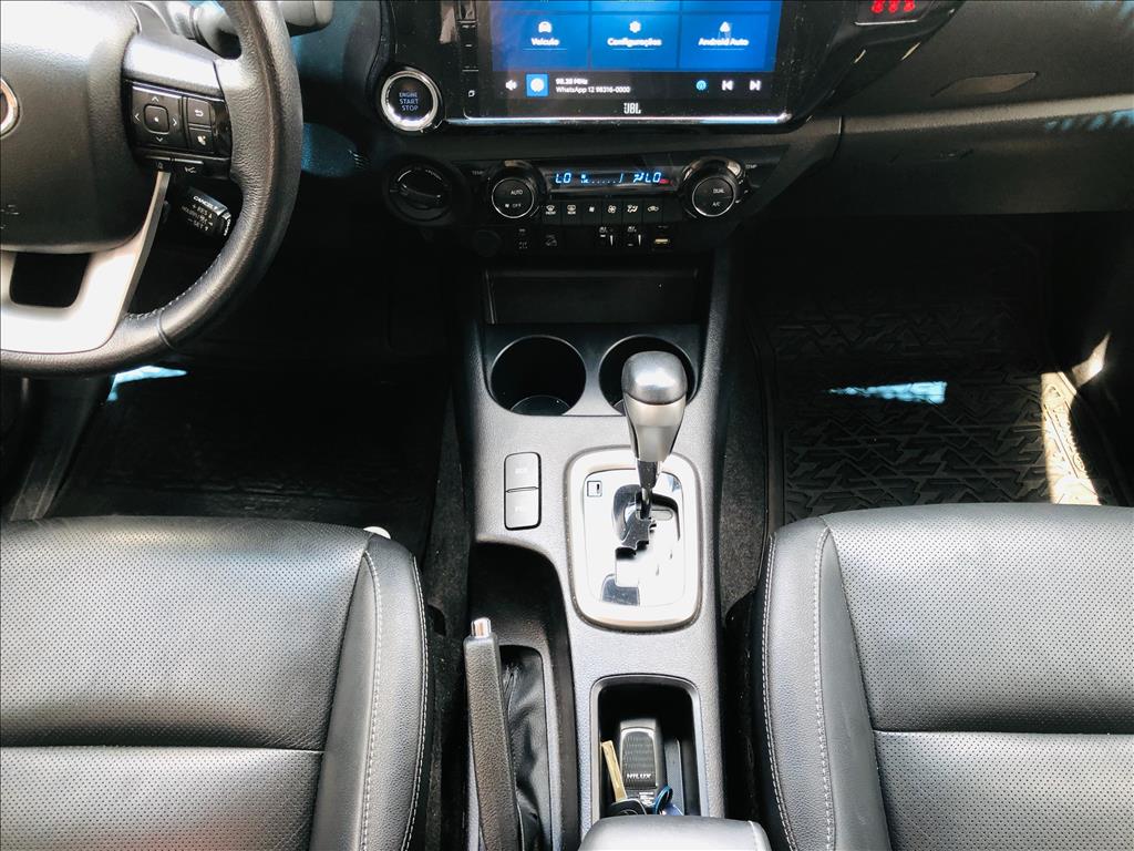 HILUX 2.8 D-4D TURBO DIESEL CD SRX 4X4 AUTOMÁTICO12