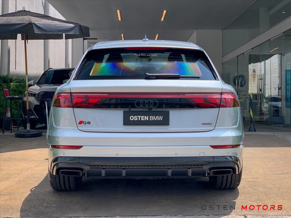 Audi-Q8-3.0 TFSI GASOLINA PERFORMANCE BLACK QUATTRO TIPTRONIC