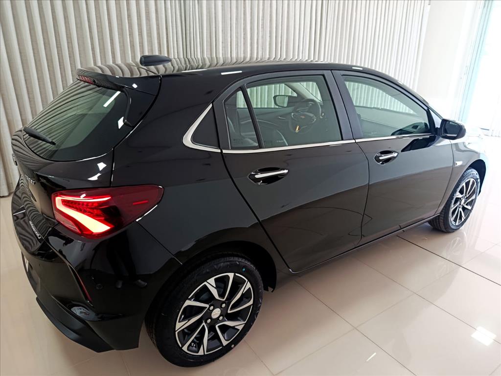 ONIX 1.0 TURBO FLEX PREMIER AUTOMÁTICO4